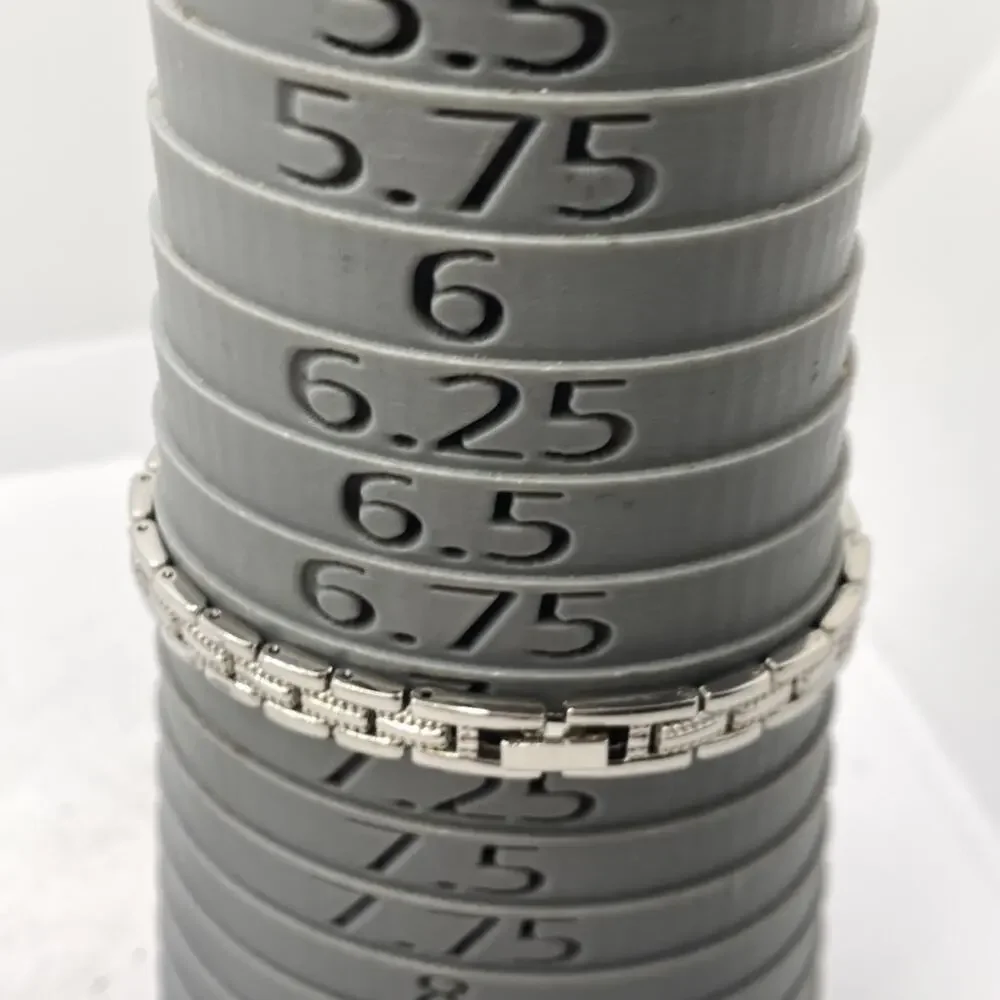Silver Womens Pink Dial Silver Fashion Watch Works New Battery